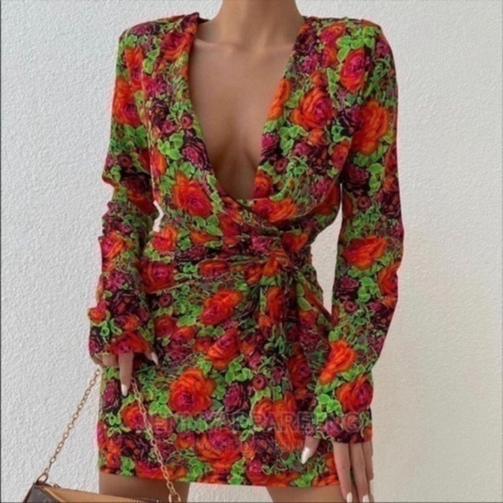 New Zara | Red & Green Romantic Long Sleeve Floral Print Wrap Dress Size Small